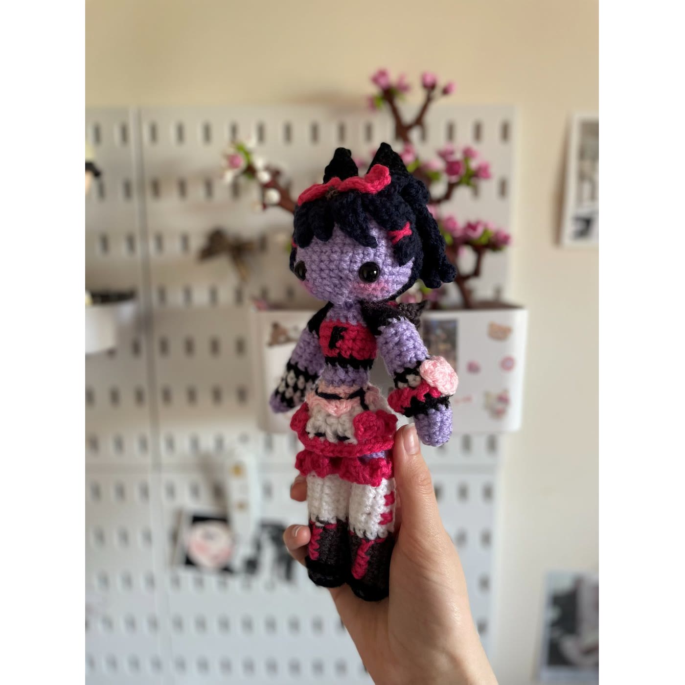 Hi Kitty Gothic Spider